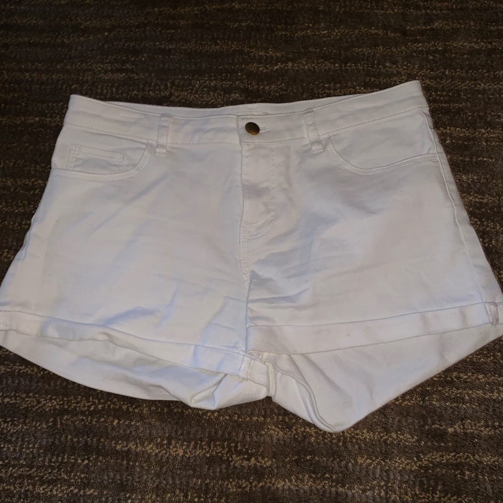White High-Rise H&M Shorts